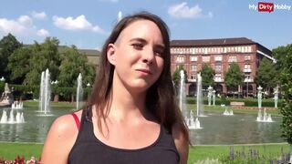 Német turista bige kültéri anális kupakolása