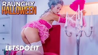 Shrima Malati maszkos vén szeretővel ünnepli halloween-t erőszakos dugással