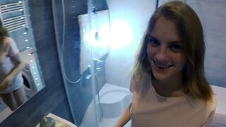 Gyors kufircolás nevelő nővéremmel – remélem, szüleink nem hallják meg