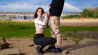 Nyilvános kufircolás vlog: mélytorok és váratlan vagina telelövés