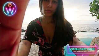 WifeBucket Vágyai - Finom MILF Lovagol a Naplementében Nagyméretű Mellekkel és Szenvedéllyel